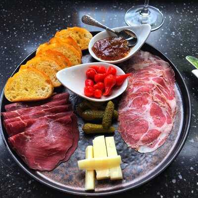 Philosophie Wine Bar