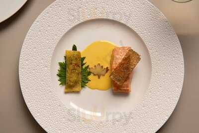 Essential By Christophe