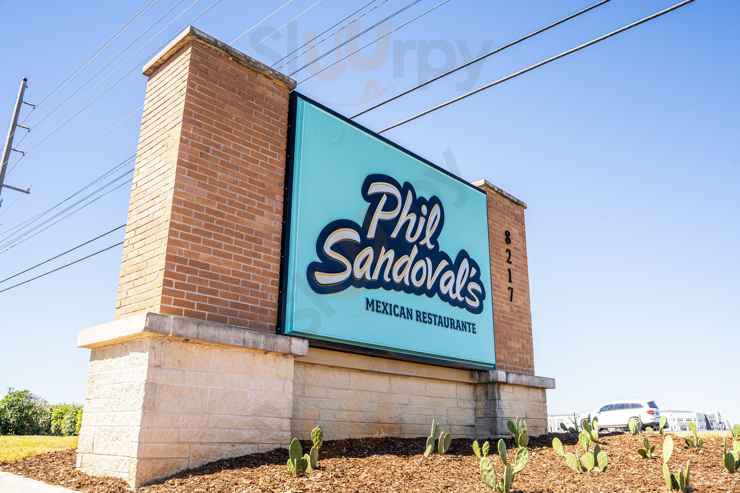 Phil Sandoval's Mexican Restaurante