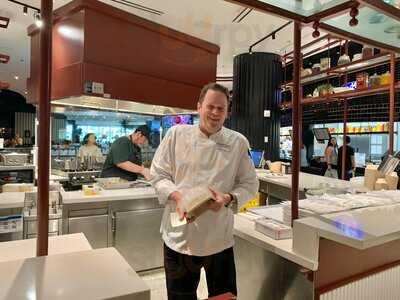 Proper Eats Food Hall