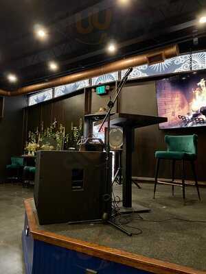 Cloud Parlor Kava Bar & Cafe