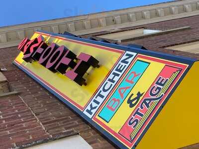 Sawtooth Kitchen, Bar And Stage