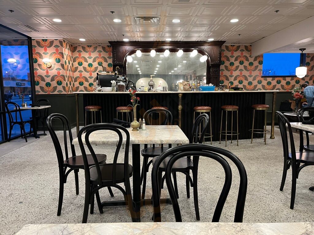 Cafe Volare