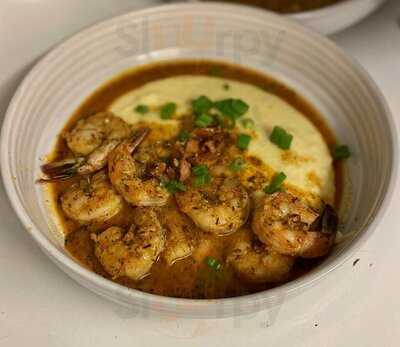 Zeke & Lizzy's Seafood And Steakhouse