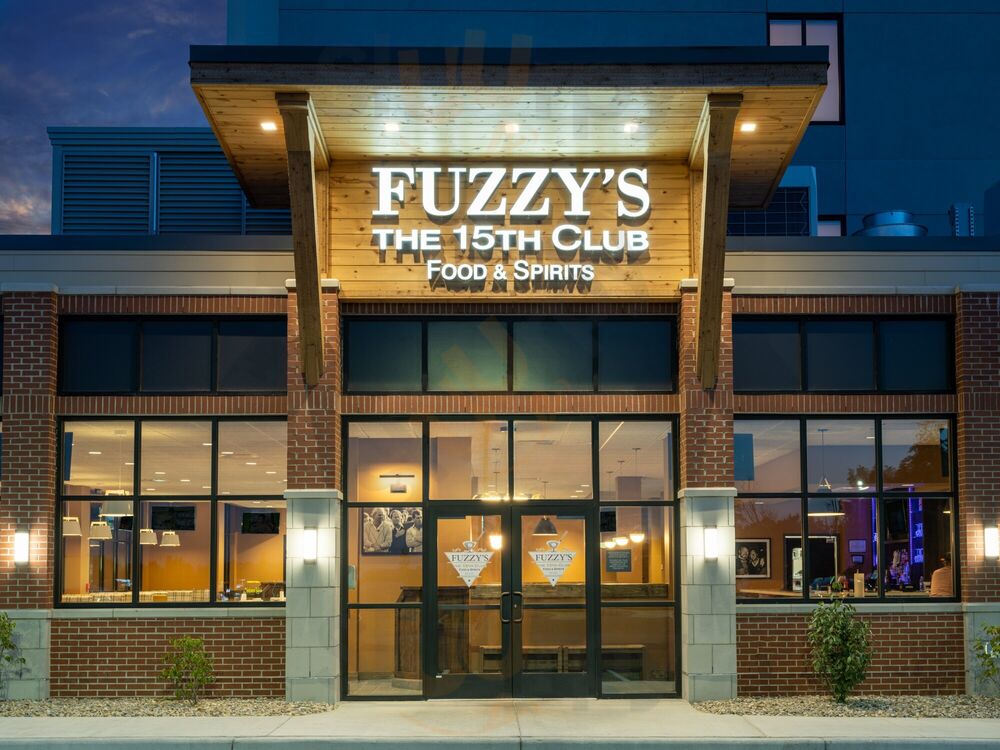 Fuzzy's The 15th Club, Food & Spirits