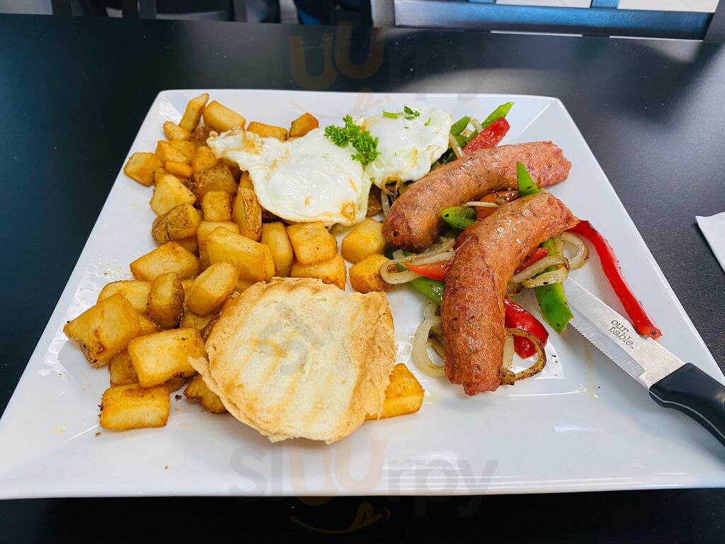 Breakfast In Havana