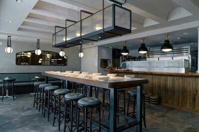 The Seaside - Seafood Raw Bar Wine