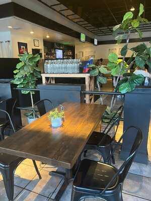 Zeke's Kitchen And Bar