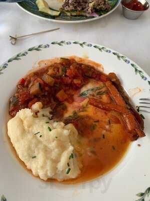 Tonti's Hand French Bistro