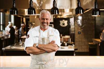 1856-culinary Residence