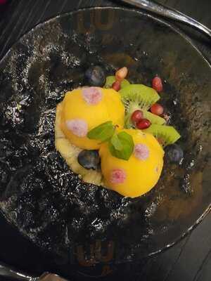 1856-culinary Residence