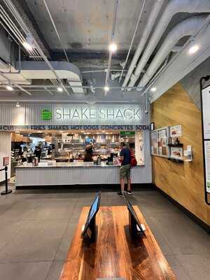 Shake Shack Bryant Park