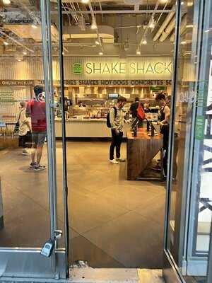 Shake Shack Bryant Park