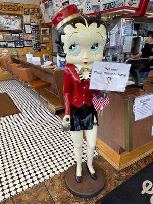 Goldie's Route 66 Diner