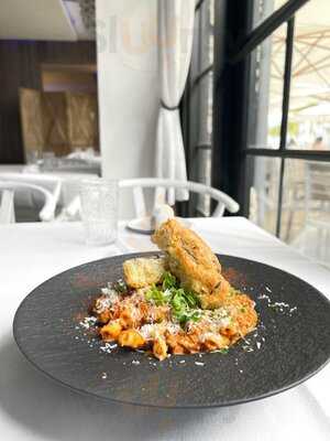 Noma Beach At Redfish