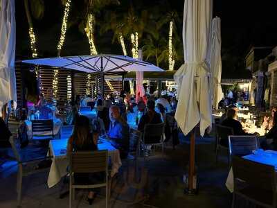 Noma Beach At Redfish