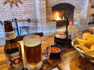 Tello's Mexican Grill