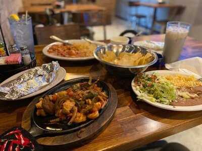 Tello's Mexican Grill