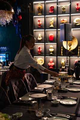 Level Restaurant & Bar