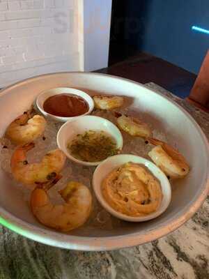 Nostalgic Cocktail House + Restaurant