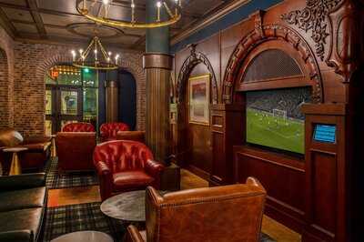 The Pitch Athletic Club And Tavern