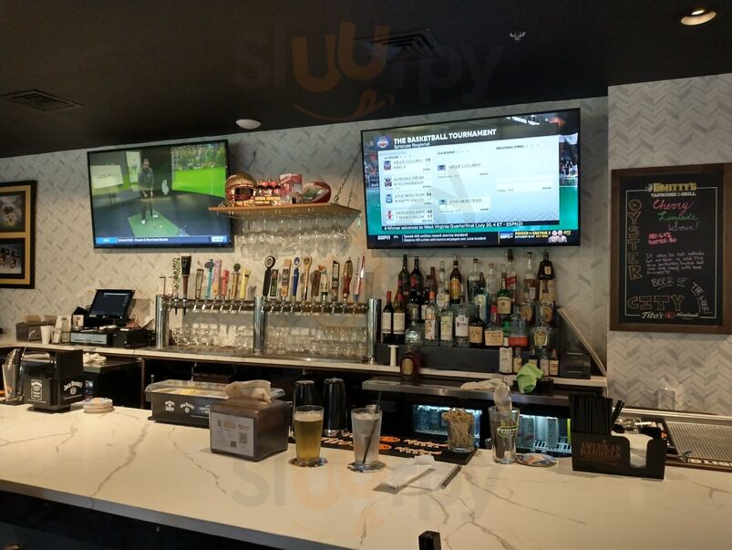 Smitty's Taphouse & Grill