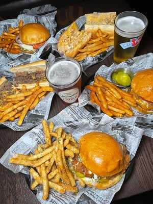 Olde City Cheesesteaks & Brew