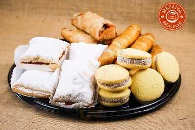 Mecatos Bakery & Café