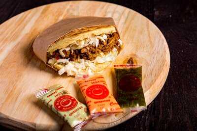 Mecatos Bakery & Café