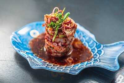 Take The Bait Seafood Bar