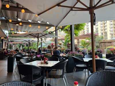 Liliha Bakery Restaurant