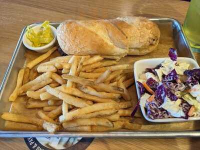 Bj's Restaurant & Brewhouse