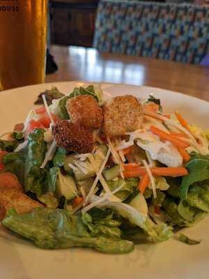 Bj's Restaurant & Brewhouse