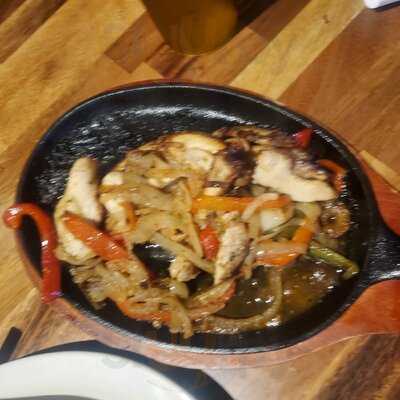 Old Tom's Sports Bar Kendall