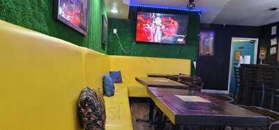 Tastee D's African Restaurant & Grille