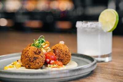 Block 3 Kitchen & Bar