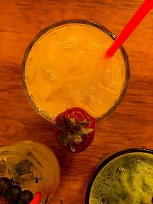 La Pasha Lounge & Grill