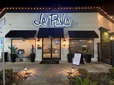 La Pasha Lounge & Grill