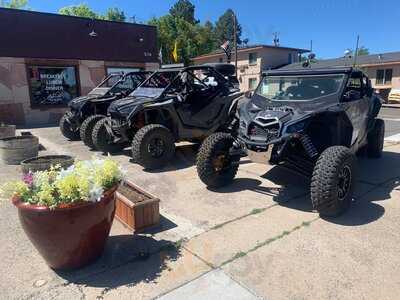 Rulu’s 66 Bar And Grill