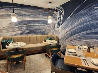 Gold Coast Kitchen + Cocktails