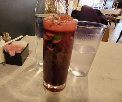 Denzel's Shark Bar And Grill