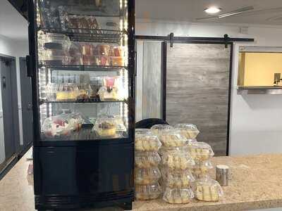 Baba's Famous Steak & Lemonade