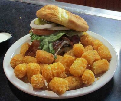 Spectator's Bar & Grill