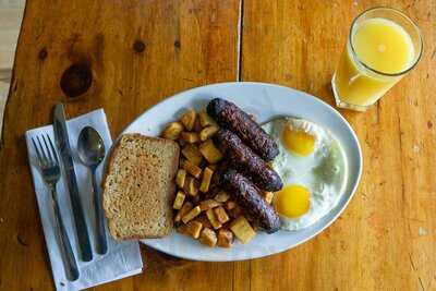 Mccreary's Irish Pub & Eatery