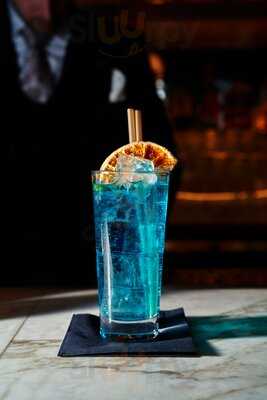 Starchild Rooftop Bar & Lounge