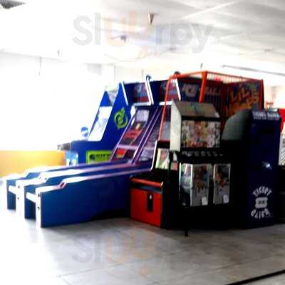 Wabash Pizzeria And Ice Cream