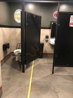 Diesel Garage Grill & Bar