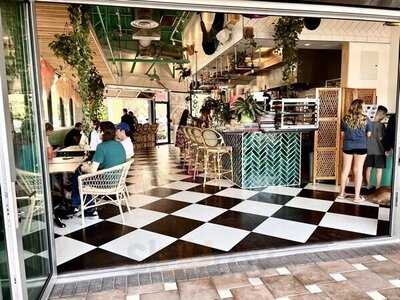 Florence And The Spice Boys