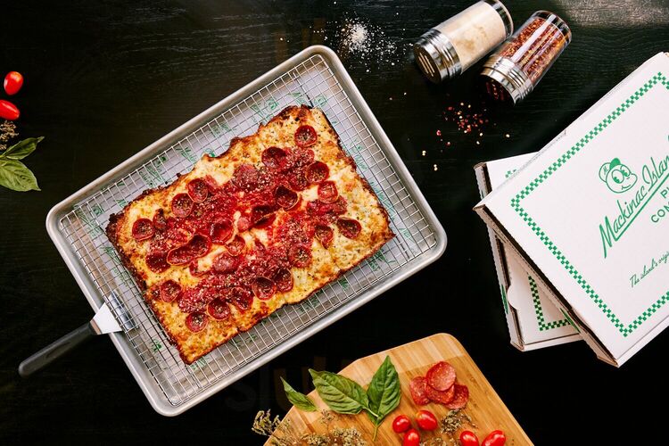 Mackinac Island Pizza Company