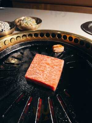 Absteak By Chef Akira Back